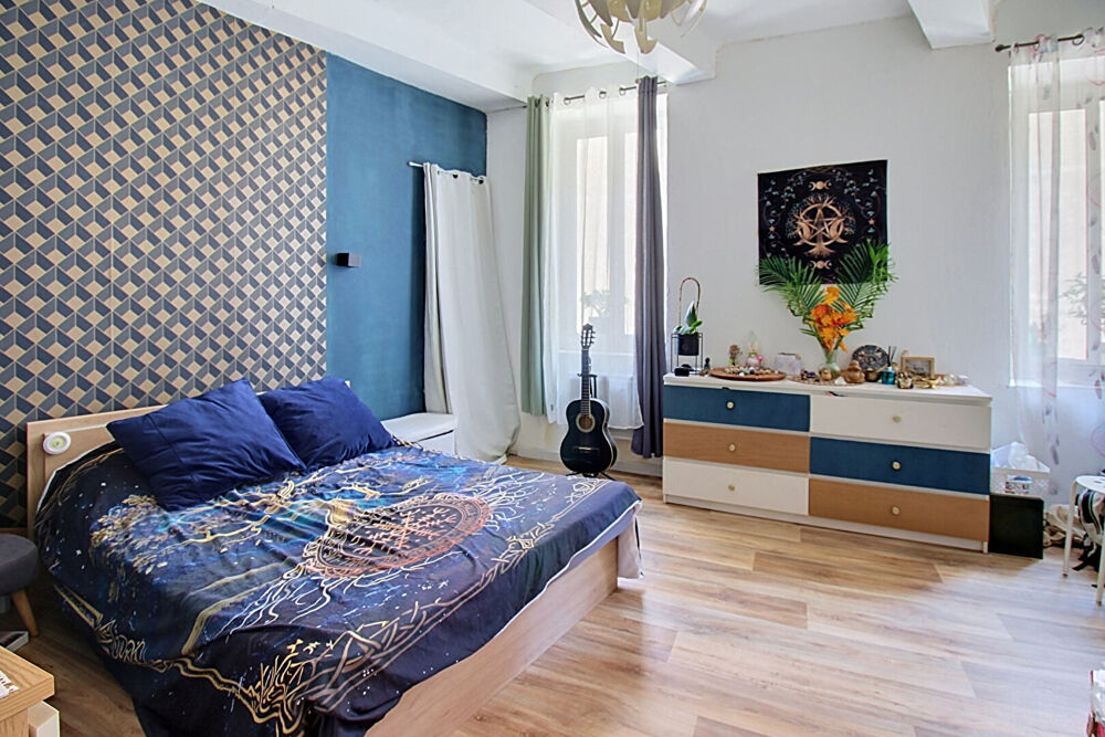 Vente Appartement EXCLUSIVITÉ Appartement  4 pièces-  100 m2 - 3 chambres - proches commerces - Garage* Vidauban