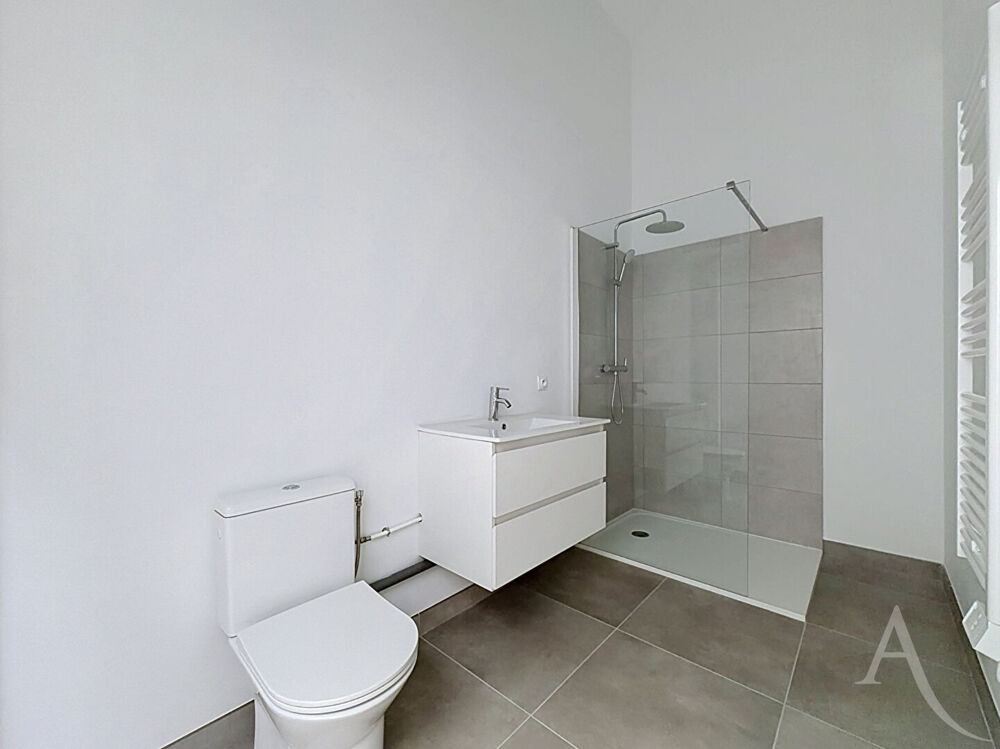 Vente Maison Maison Epone 3 pièce(s) 75 m2 - 2 chambres - jardin - parking - DPE A/A Epone