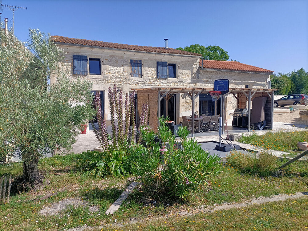 Maison Puy Du Lac
