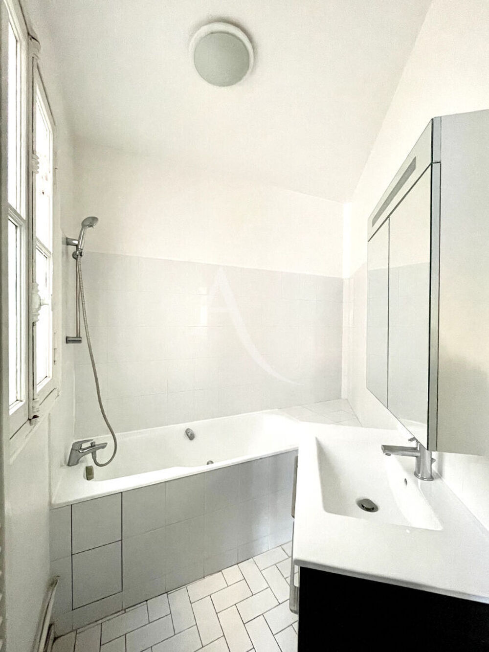Vente Appartement MICHEL-ANGE AUTEUIL - CHARME DE L'ANCIEN Paris 16