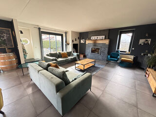  Maison � vendre 10 pi�ces 500 m�