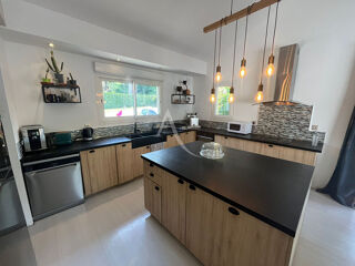  Maison � vendre 4 pi�ces 132 m�