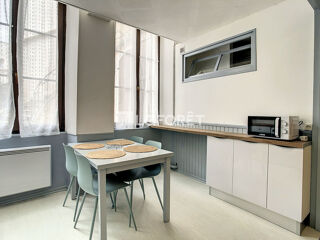  Appartement à louer 1 pièce 31 m²
