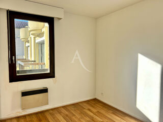  Appartement à louer 2 pièces 35 m²