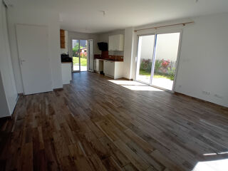  Maison à louer 5 pièces 98 m²