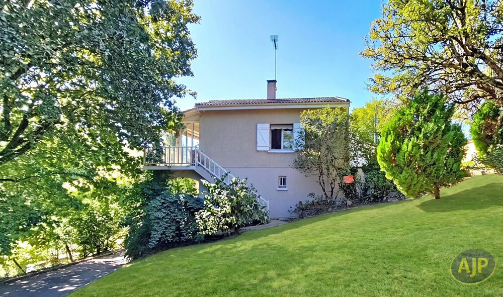 Maison Coup de Coeur + T2 et petit étang