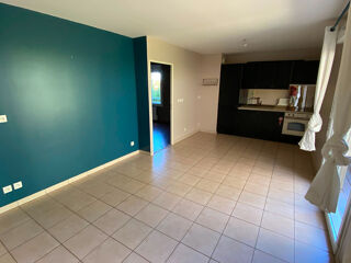  Appartement à louer 2 pièces 42 m²