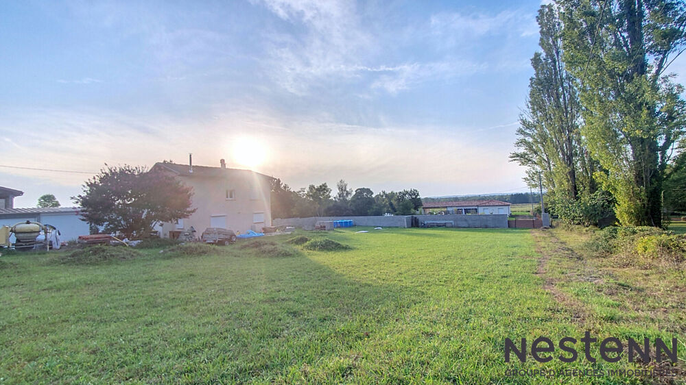 Vente Terrain A Vendre Terrain de plus de 1200 m2 secteur Cazeres au Calme Environnement Campagne Cazeres