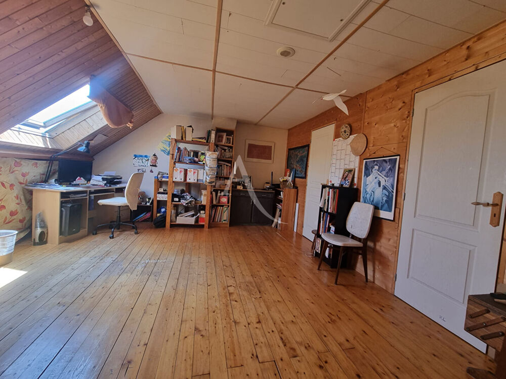 Vente Maison NANTES  Croix Bonneau,  maison Familiale Spacieuse de 5 Chambres avec Jardin et Terrasse Nantes