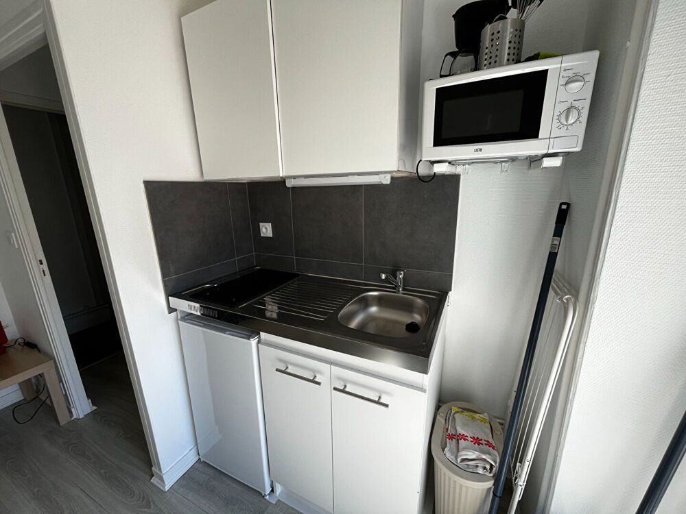 A louer - Studio meublé avec terrasse - Quartier Ney / Saint Serge