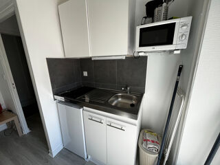  Appartement à louer 1 pièce 14 m²