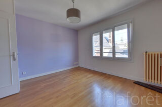  Appartement � louer 3 pi�ces 75 m�