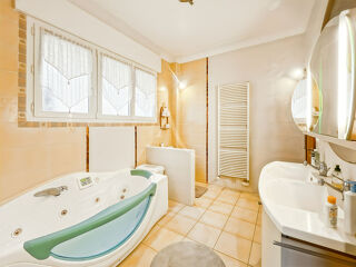  Maison  vendre 7 pices 188 m