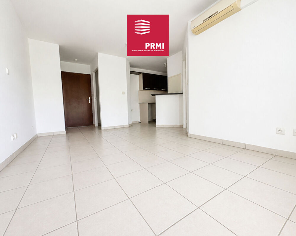 Vente Appartement SAINT-DENIS CENTRE : Appartement T2 avec grande varangue, vue montagne et parking sécurisé Saint denis