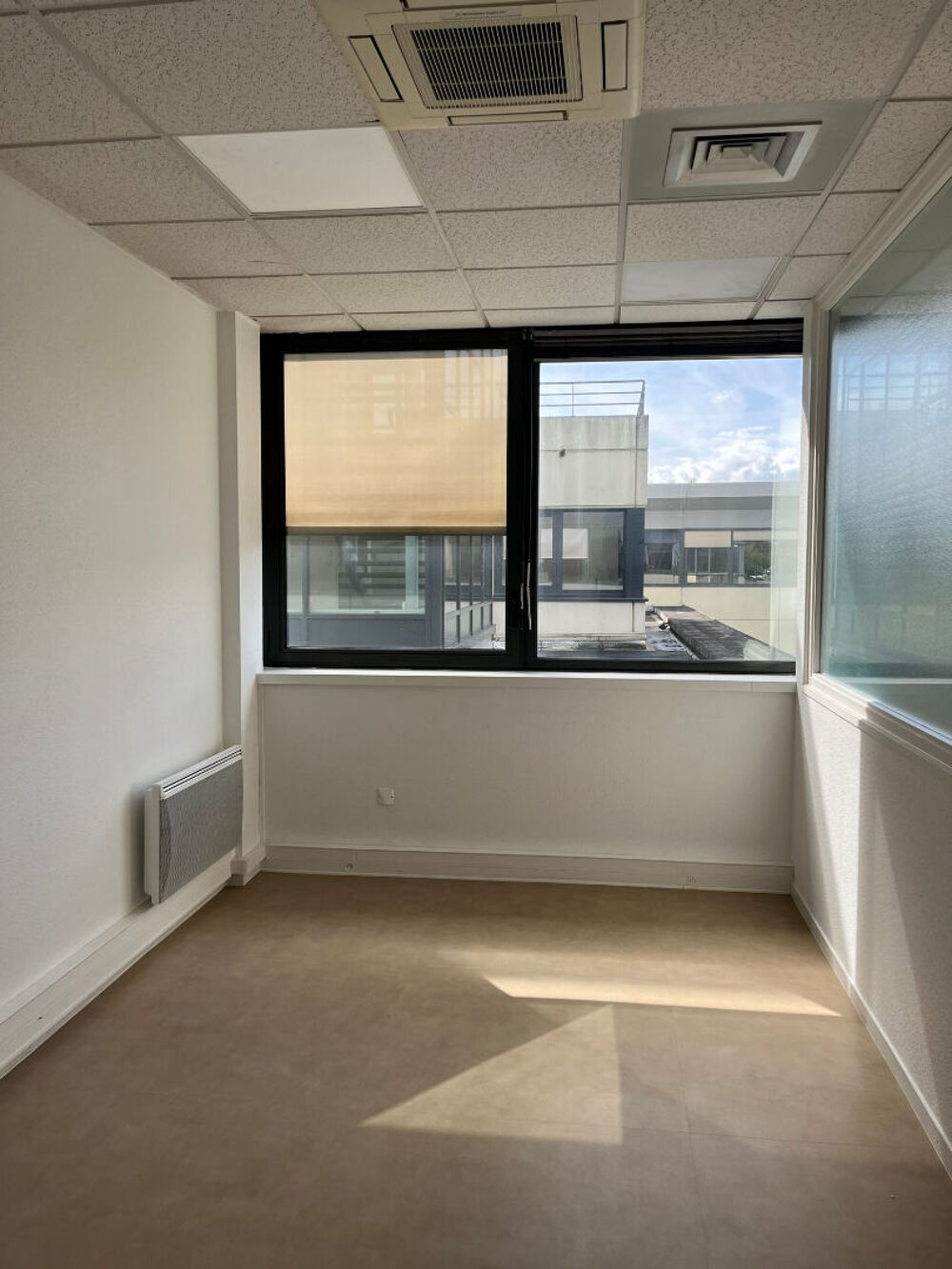   Bureaux 110m² A louer - BESANCON Besancon