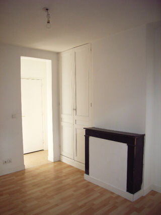  Appartement à louer 1 pièce 21 m²