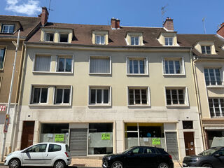  Immeuble à vendre 11 pièces 356 m²