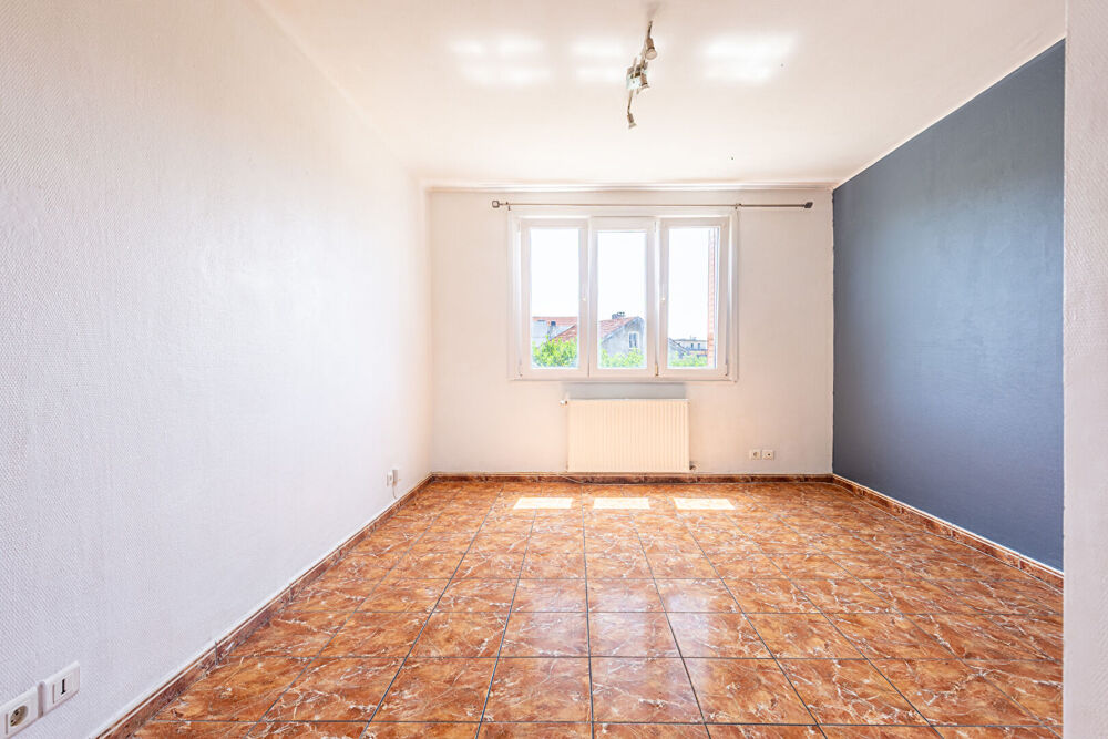 AGENCE IMMOBILIERE LAFORET - EXCLUSIVITE - "MIRABILIS" - ANNECY / PRINGY - APPARTEMENT T3 de 54.69m² - LOGGIA - BALCON - CAVE -