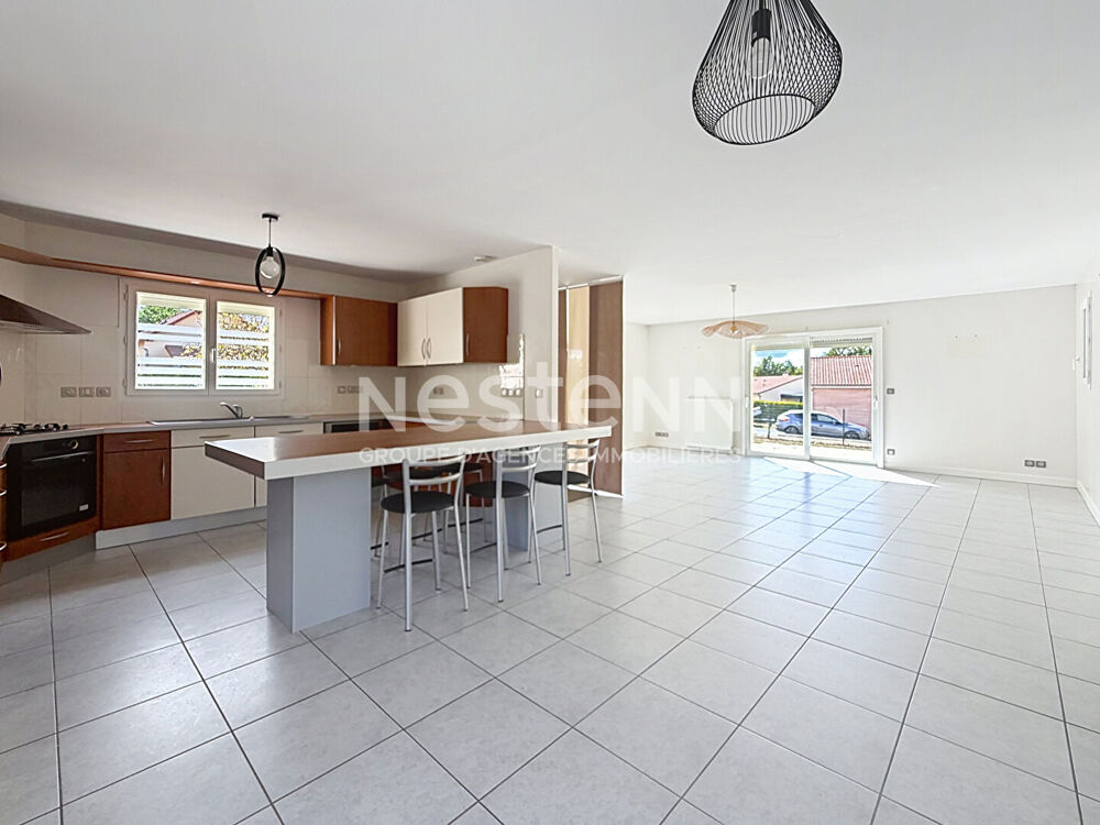 Maison de plain pied récente 6 pièces à vendre à Rilhac Rancon - Cassepierre - Grand terrain et prestations de qualité !