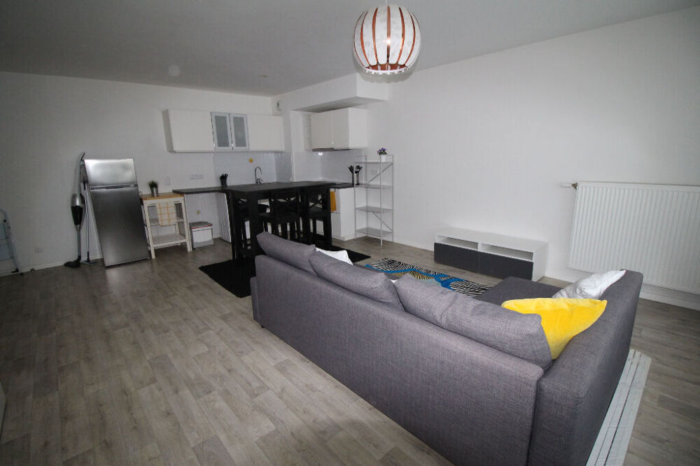 Location Appartement Appartement  2 pièce(s) 50 m2 - Location meublée Massy