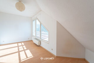 Vente Appartement Furdenheim ? Duplex lumineux et traversant, au calme d'une impasse privée Furdenheim