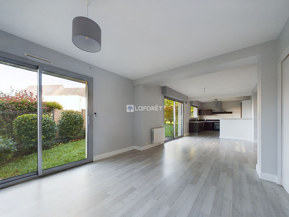Location Maison Maison Quimper 6 pièce(s) 147 m2 Quimper