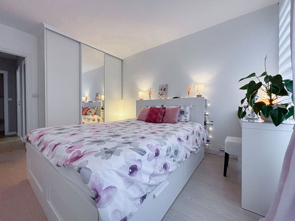Vente Appartement Appartement Angers quartier Larevellière de 3 pièces de 76 m² avec cave et stationnement Angers