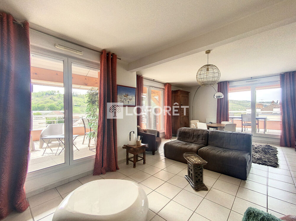Location Appartement RARE A  BOURGOIN JALLIEU - APPARTEMENT 5 pièces - 117 m2 Bourgoin jallieu