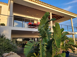  Maison � vendre 8 pi�ces 320 m�