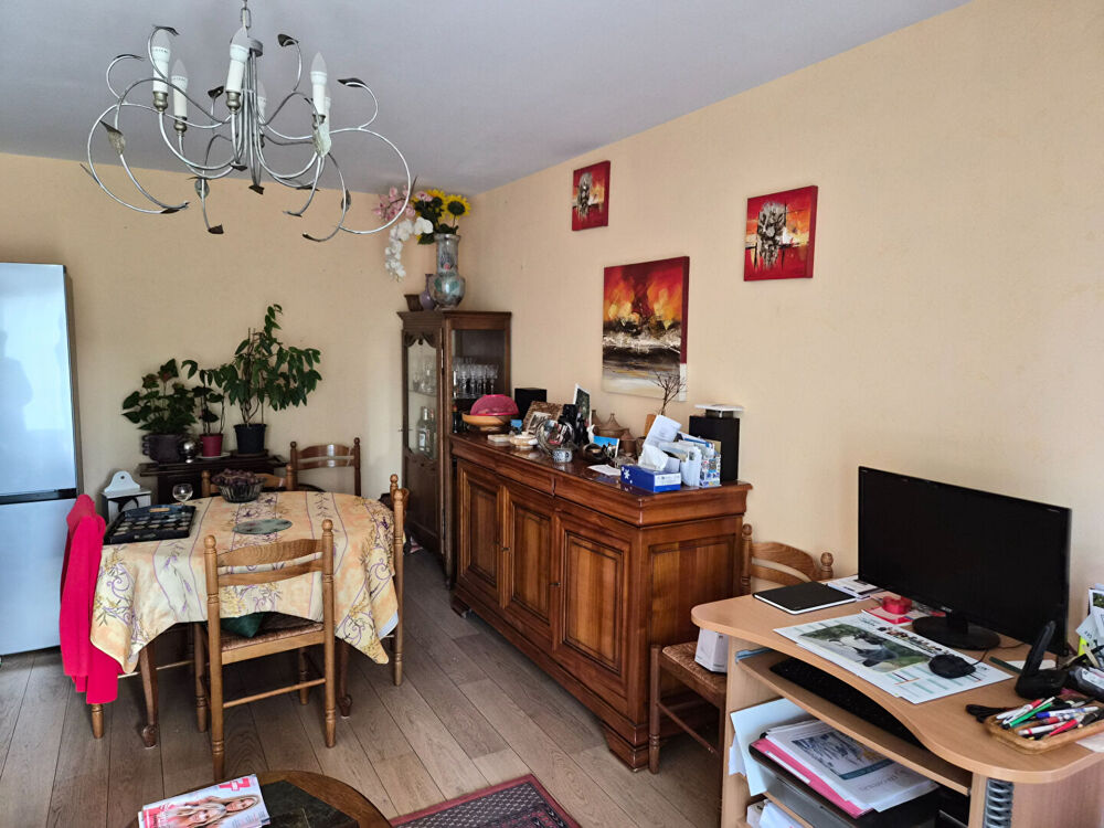 Vente Appartement A VENDRE  Appartement Nantes 48m2 Résidence seniors LES CASTALIES Nantes