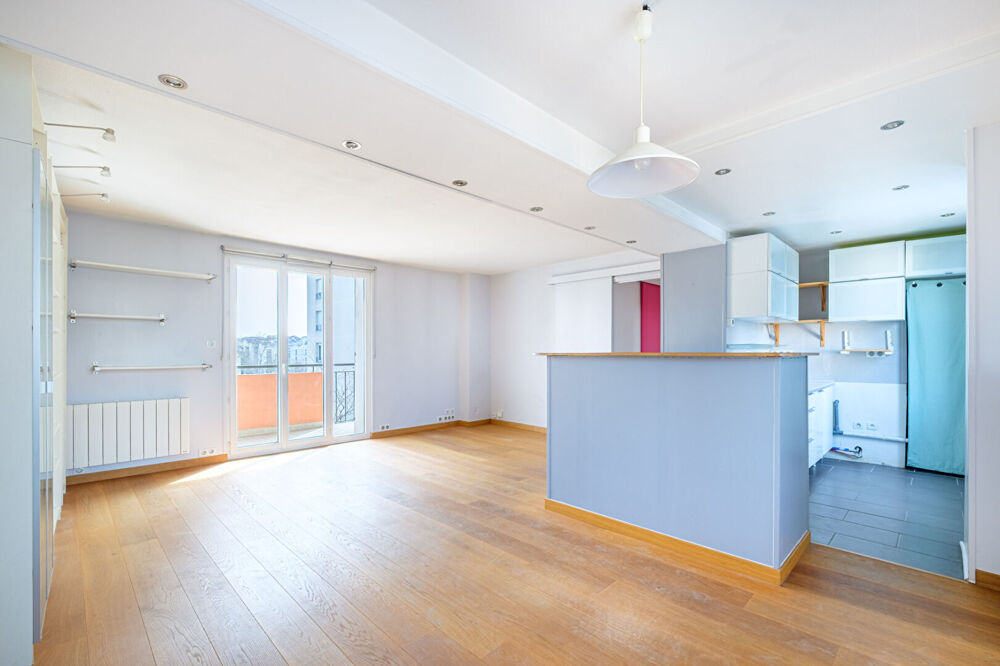 Vente Appartement Vente appartement T4 - Balcon/Vue d�gag�e - Totem Villeurbanne