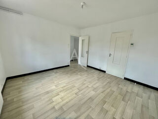  Maison à louer 4 pièces 74 m²
