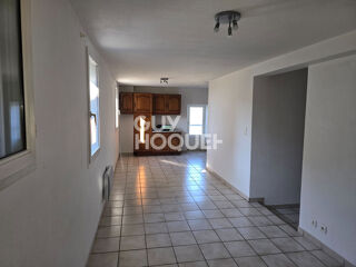 Appartement à louer 3 pièces 65 m²
