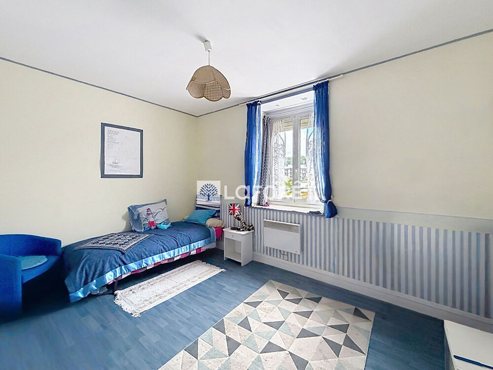 Vente Maison MAISON DE VILLE AVEC COUR ET DÉPENDANCE. FÉCAMP CENTRE Fecamp