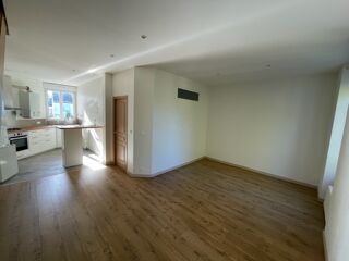  Appartement  louer 4 pices 85 m