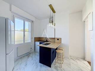  Appartement à louer 3 pièces 68 m²