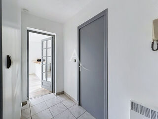  Appartement à louer 2 pièces 46 m²