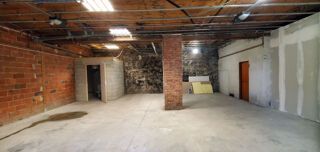  Parking / Garage à vendre 2 pièces 90 m²