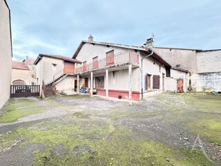  Maison � vendre 15 + pi�ces 291 m�