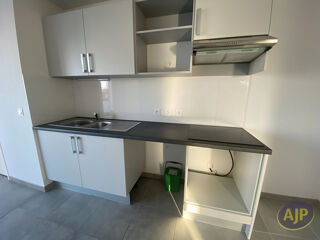  Appartement � louer 4 pi�ces 75 m�