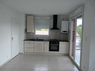  Appartement à louer 2 pièces 48 m²