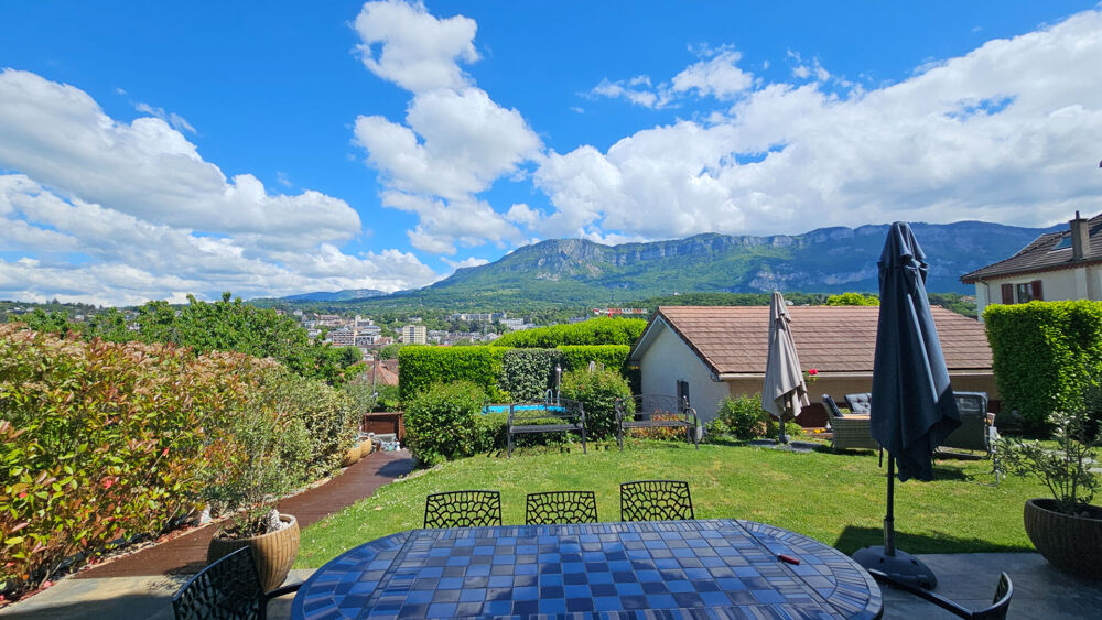 Maison Tresserve -115m² loi Carrez- 4 Ch - jardin -piscine - garage