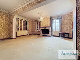  Villa � vendre 13 pi�ces 1028 m�