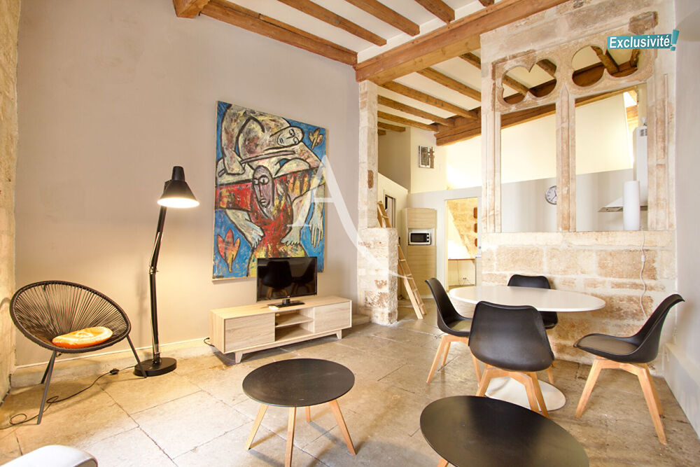 Vente Appartement MONTPELLIER CENTRE - SUPERBE T2 RÉNOVÉ DE 40 m² AVEC MEZZANINE ET BALCON DE VILLE - CLIMATISATION Montpellier