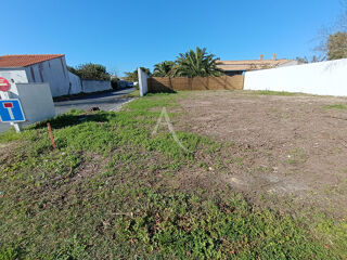 Terrain  vendre 1 m Le chateau d oleron