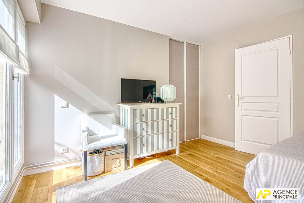 � vendre  Appartement Versailles (78000)