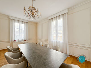  Maison � vendre 8 pi�ces 250 m�