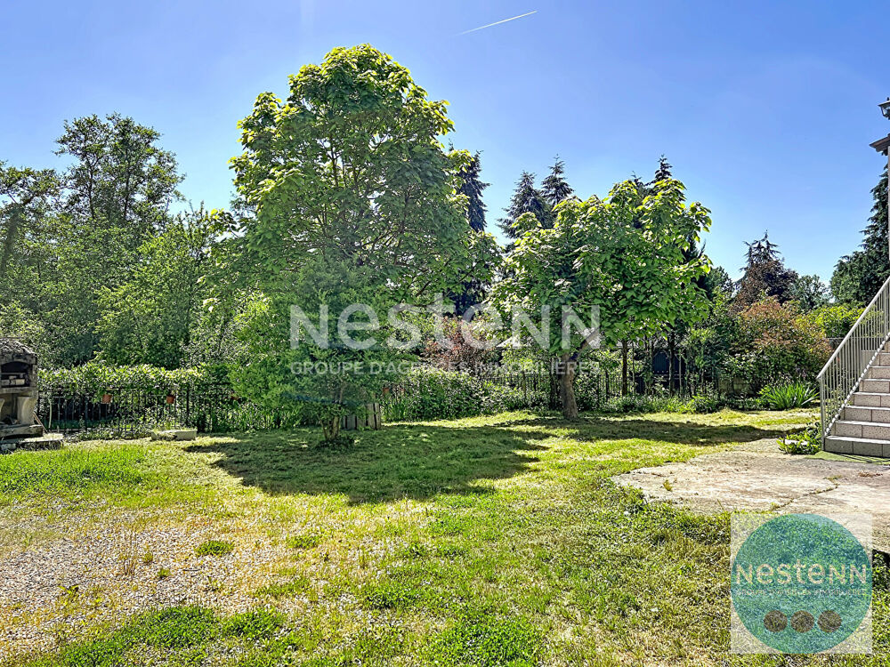 Maison 7 pièces 179 m² · à Mesland · 179 m² · 156 000 €