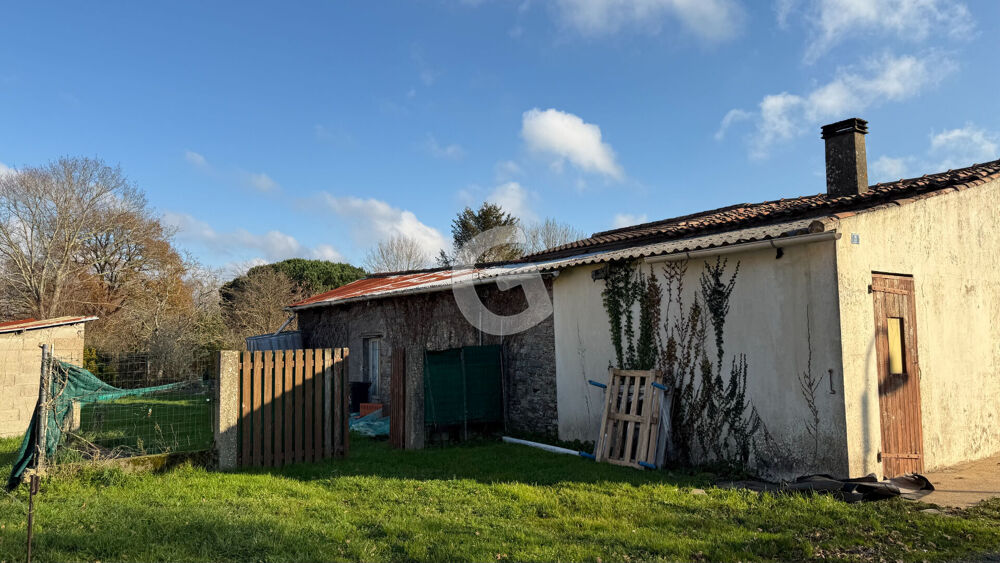 MAISON 1 PIECE- 40,2M²- À VENDRE À SAINT AVAUGOURD DES LANDES