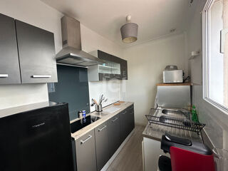  Appartement à louer 2 pièces 33 m²